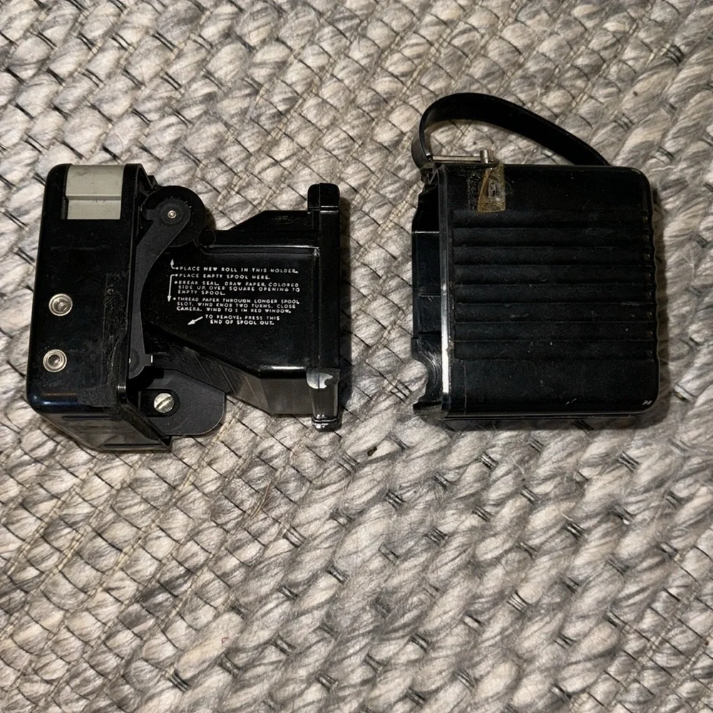 Vintage Brownie Hawkeye Camera - Picture 6 of 8